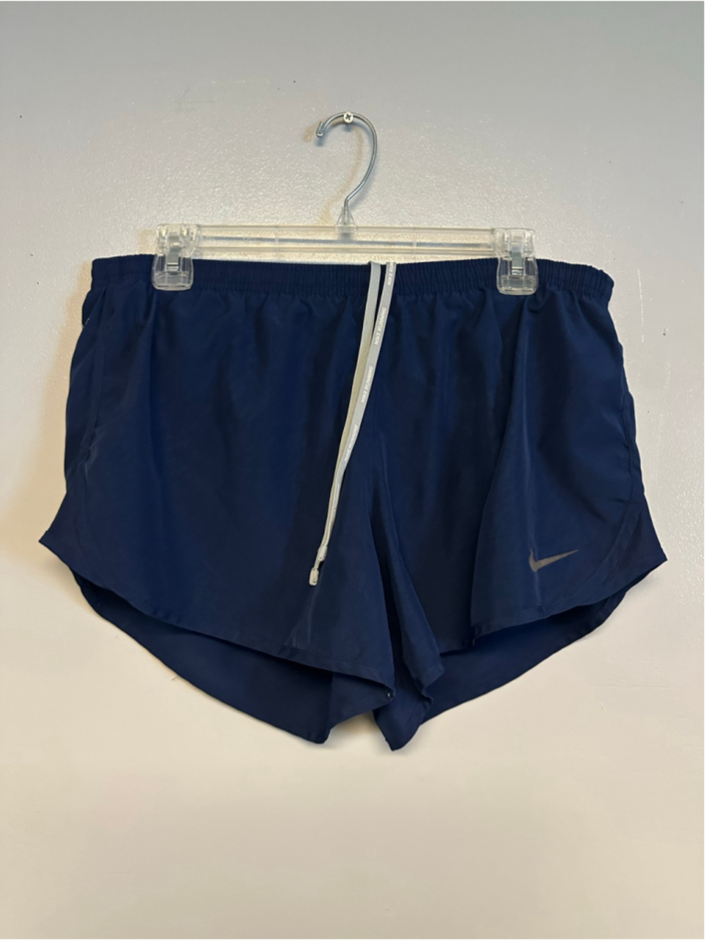 Nike Dri-FIT Athletic Shorts Navy Women’s Size Large Running Gym Outdoors